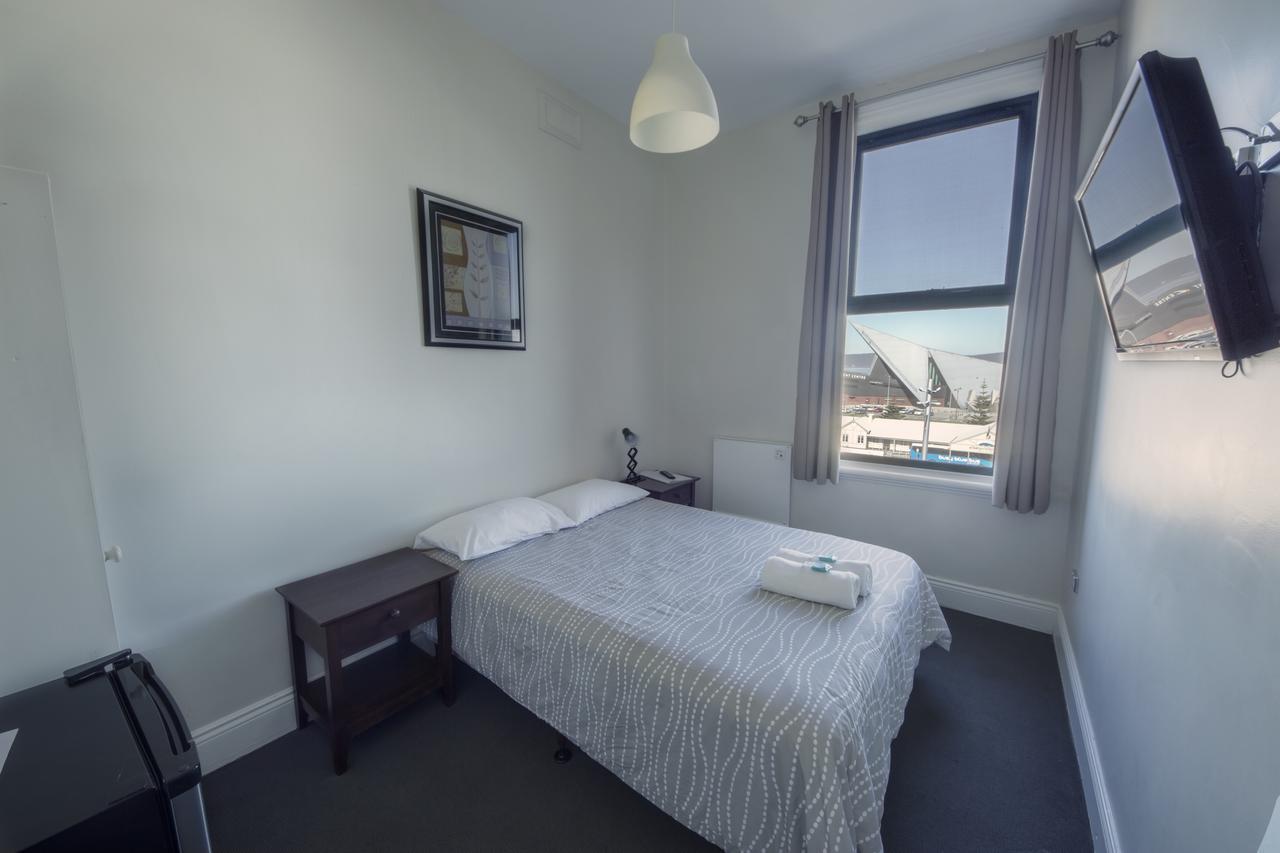 אולבני Six Degrees Boutique Hotel מראה חיצוני תמונה